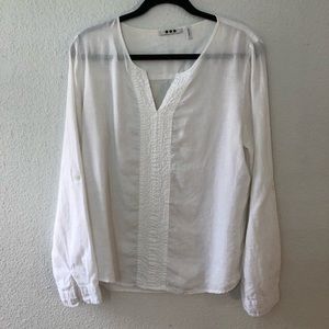 Three Dots Linen Top